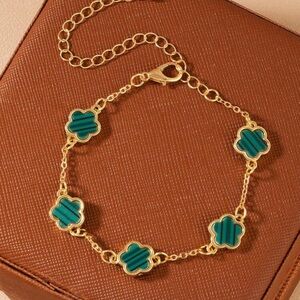 Chic Gold and Green Floral Bracelet